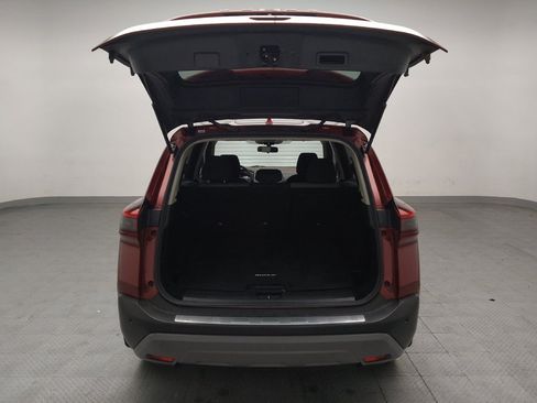 Used 2022 Nissan Rogue SV FWD image 29