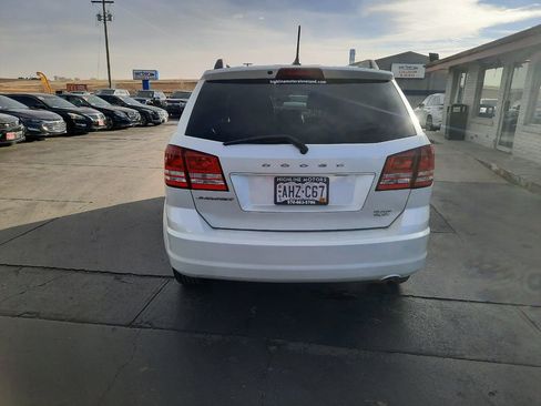 Used 2018 Dodge Journey SE w/ Connectivity Group image 3