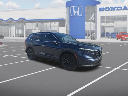 Used 2024 Honda CR-V LX image 1