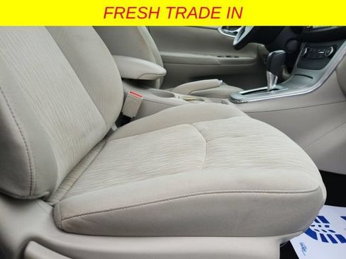 Used 2015 Nissan Sentra SV w/ Style Package FWD image 23