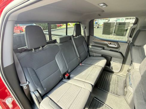 Used 2023 Chevrolet Silverado 1500 RST w/ Convenience Package II AWD/4WD image 32