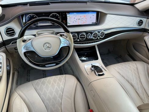 Used 2017 Mercedes-Benz Maybach S 550 4MATIC image 28