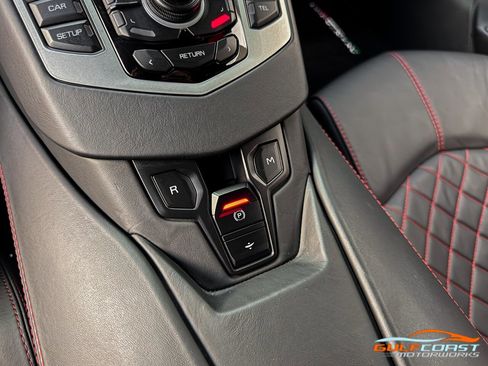 Used 2018 Lamborghini Aventador S image 20