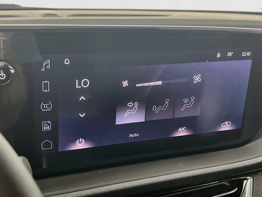 New 2026 Buick Envista Sport Touring w/ Convenience I Package FWD image 13
