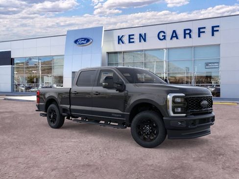New 2026 Ford F250 Lariat w/ Black Appearance Package AWD/4WD image 8