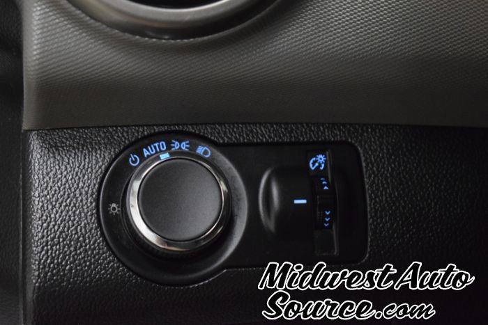 Used 2015 Chevrolet Sonic LT FWD image 15