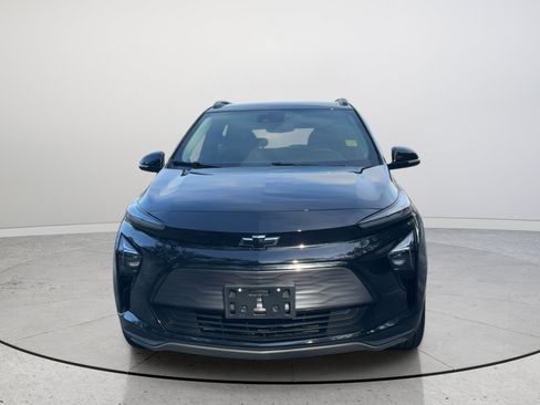 Certified 2023 Chevrolet Bolt EUV LT w/ Driver Confidence Package FWD image 4