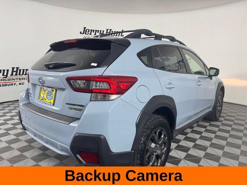 Used 2022 Subaru Crosstrek 2.5i Sport w/ Moonroof Package AWD/4WD image 8