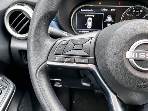 Certified 2025 Nissan Versa SV w/ Trunk Package image 21