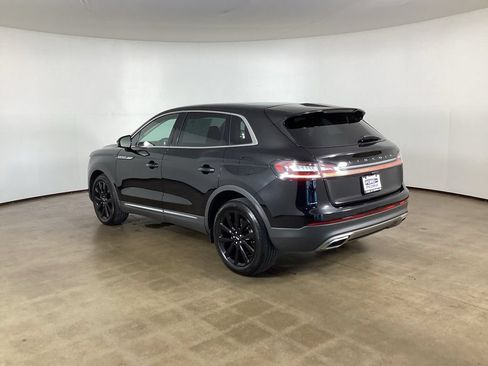 Used 2022 Lincoln Nautilus Reserve w/ Monochromatic Package AWD/4WD image 14