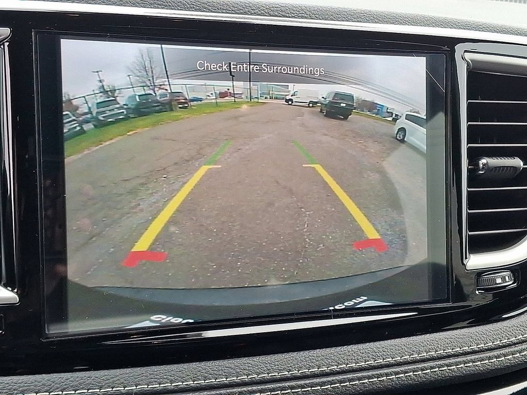 New 2026 Chrysler Pacifica Select FWD image 30