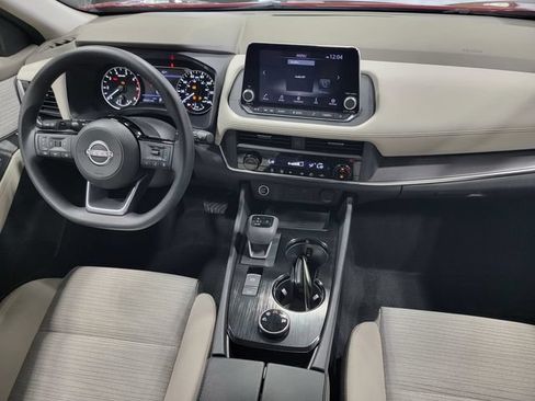 Used 2023 Nissan Rogue SV AWD/4WD image 30