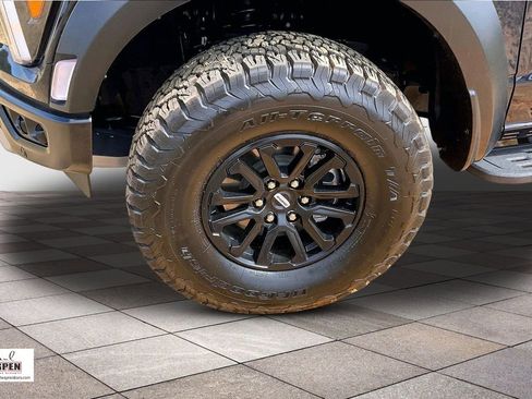 Used 2025 Ford F150 Raptor AWD/4WD image 9