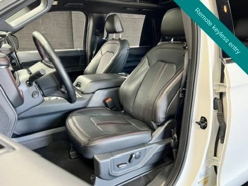 Used 2024 Ford Expedition Limited AWD/4WD image 7