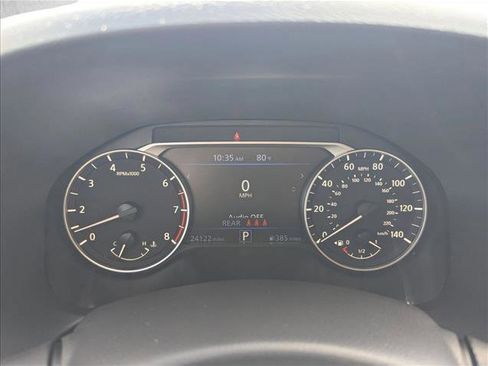 Used 2025 Nissan Altima 2.5 SV image 10