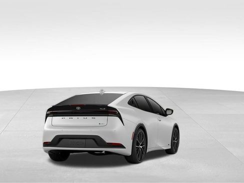 New 2026 Toyota Prius XLE AWD/4WD image 31