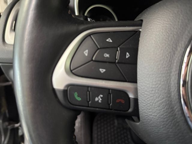 Used 2019 Jeep Compass Latitude w/ Popular Equipment Group AWD/4WD image 20