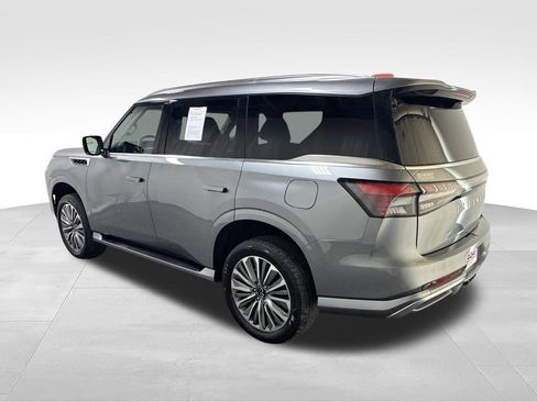 Used 2025 INFINITI QX80 Sensory AWD/4WD image 8
