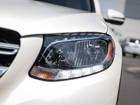 Used 2016 Mercedes-Benz GLC 300 4MATIC image 17