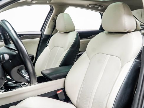 Used 2022 Kia K5 EX w/ EX Premium Package image 35