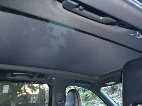 Used 2019 Volvo XC90 T6 R-Design w/ Protection Package image 34