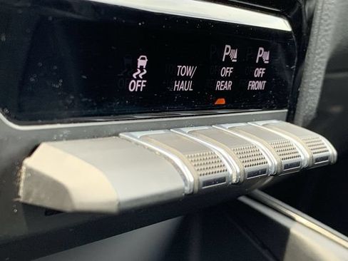 Used 2022 RAM 1500 Sport w/ Rebel Level 2 Equipment Group AWD/4WD image 28