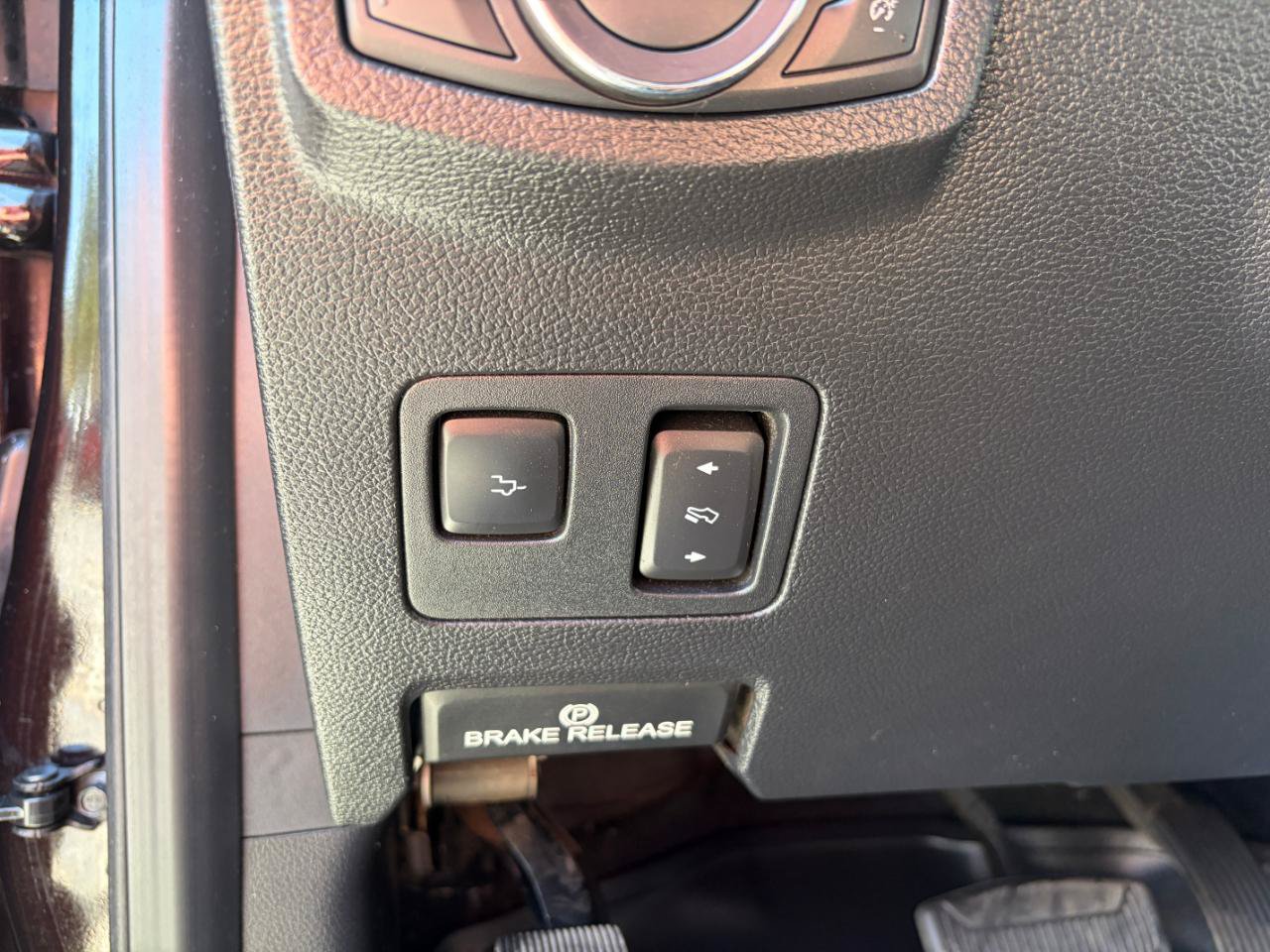 Used 2019 Ford F250 Lariat w/ Lariat Ultimate Package AWD/4WD image 14