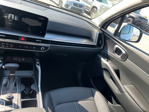 New 2026 Kia Sorento S image 12