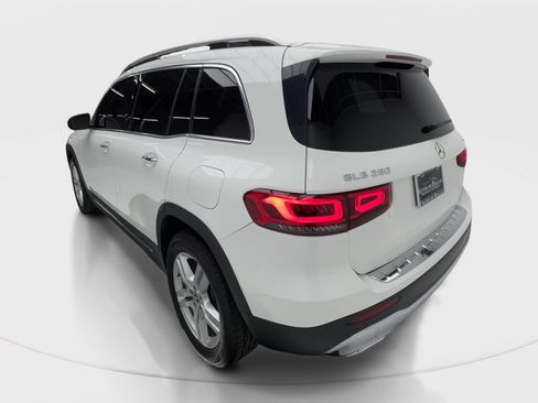 Used 2022 Mercedes-Benz GLB 250 4MATIC w/ Premium Package Lite image 10