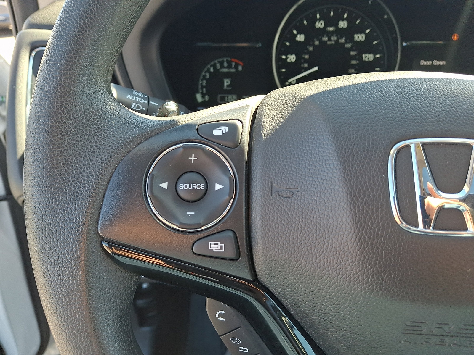 Used 2022 Honda HR-V EX image 23