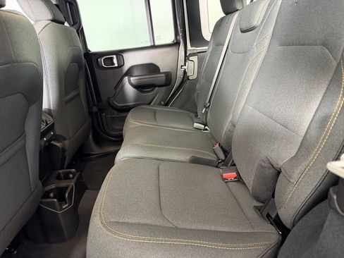 Used 2024 Jeep Wrangler Sport S AWD/4WD image 26