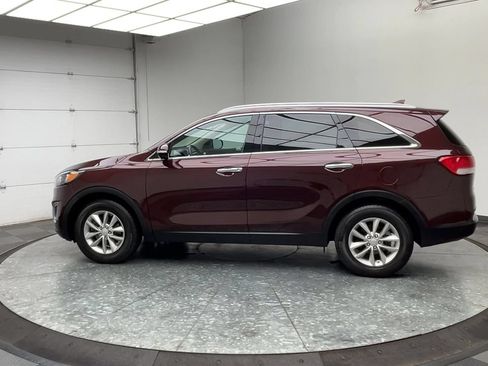 Used 2017 Kia Sorento AWD w/ LX Convenience Package image 36