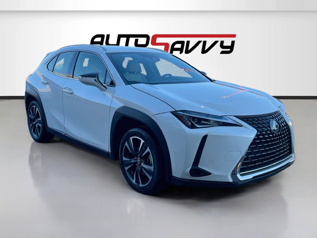 Used 2022 Lexus UX 200 w/ Accessory Package (Z1) FWD image 1
