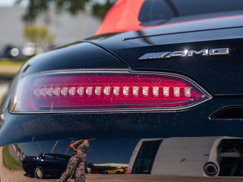 Used 2018 Mercedes-Benz AMG GT C image 11