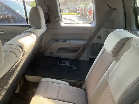 Used 2014 Honda Pilot EX image 9