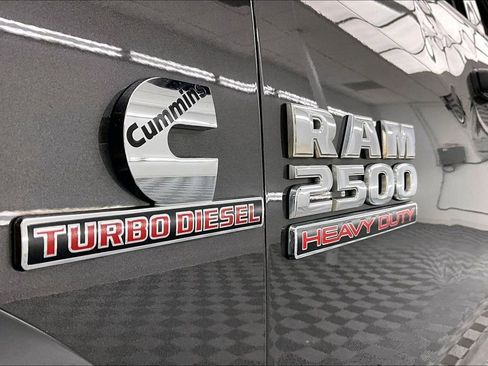 Used 2018 RAM 2500 Tradesman w/ Chrome Appearance Group AWD/4WD image 8