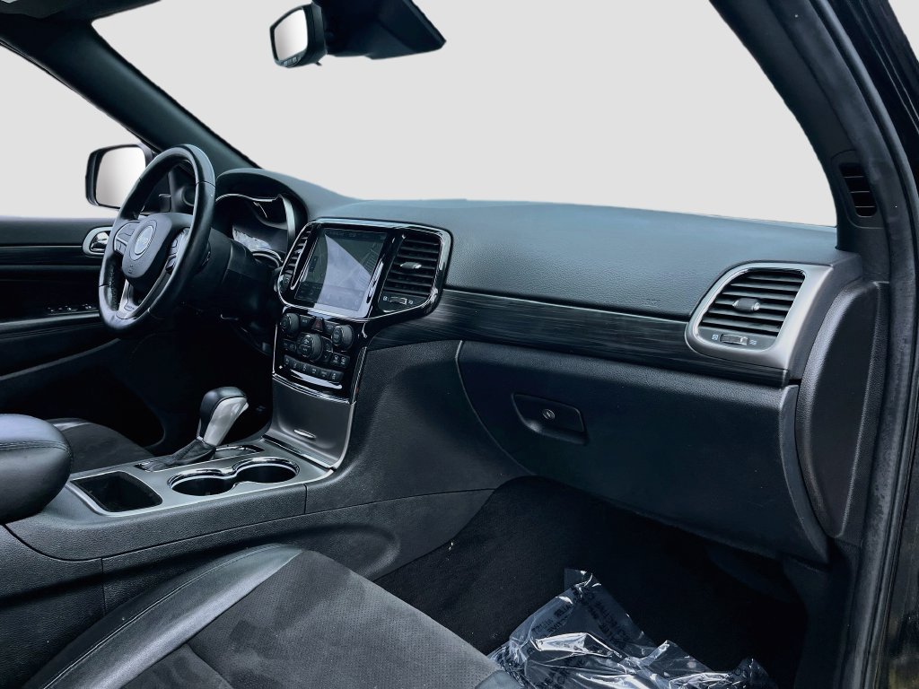 Certified 2021 Jeep Grand Cherokee Laredo X RWD image 29