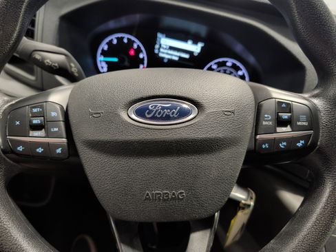 Used 2023 Ford Transit 250 Medium Roof AWD image 10