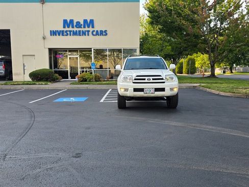 Used 2005 Toyota 4Runner Limited image 58