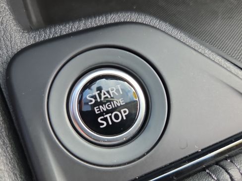 Used 2024 Nissan Sentra S FWD image 22