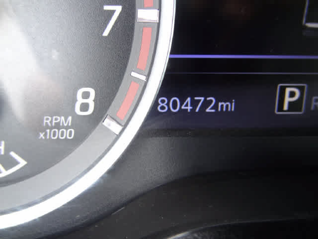 Used 2023 Nissan Titan SV AWD/4WD image 9