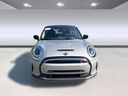 Used 2024 MINI Cooper SE FWD image 6