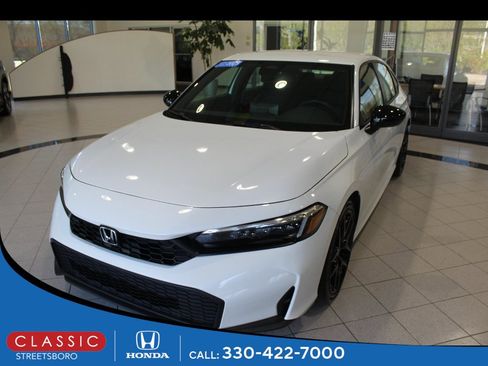 Certified 2025 Honda Civic Sport image 1