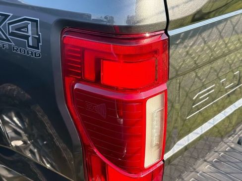 Used 2020 Ford F250 Lariat AWD/4WD image 9