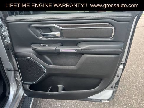 Used 2025 RAM 1500 Laramie w/ Sport Appearance Package AWD/4WD image 40
