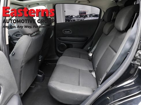 Used 2022 Honda HR-V EX image 20