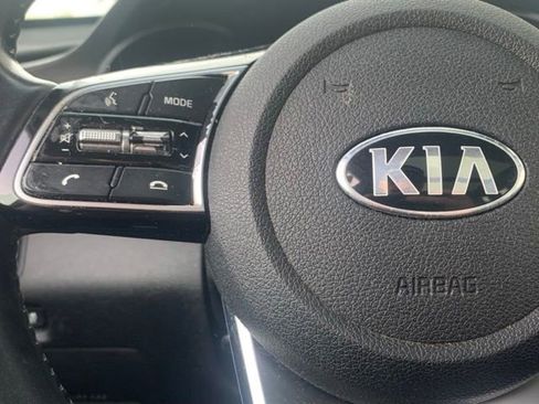 Used 2019 Kia Optima S w/ S Panoramic Sunroof Package FWD image 9