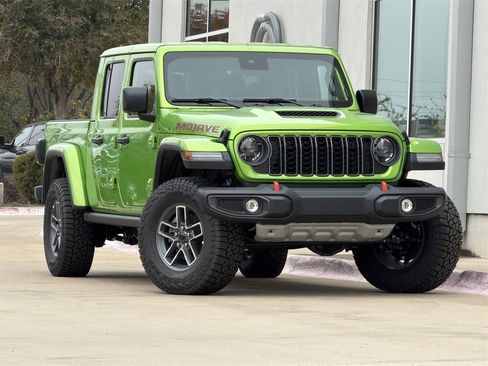 New 2025 Jeep Gladiator Mojave w/ Convenience Group image 2