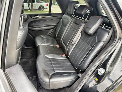 Used 2018 Mercedes-Benz GLE 350 image 23