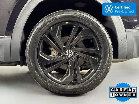 Used 2022 Volkswagen Atlas SE w/ Black Wheel Package AWD/4WD image 31